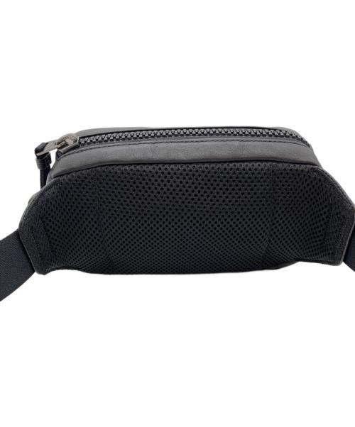 COACH（コーチ）COACH (コーチ) ウエストバッグ ブラックの古着・服飾アイテム