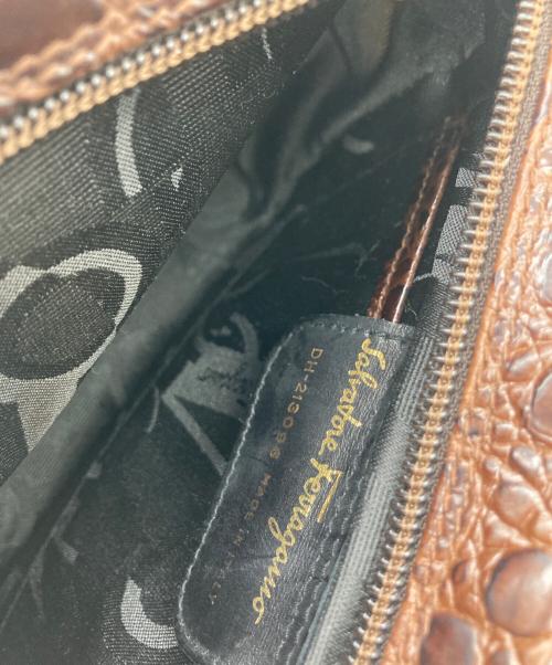 Salvatore Ferragamo（サルヴァトーレ フェラガモ）Salvatore Ferragamo (サルヴァトーレ フェラガモ) ショルダーバッグの古着・服飾アイテム