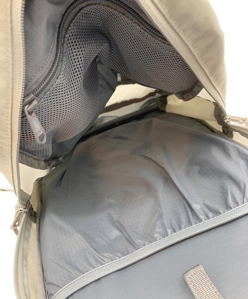 THE NORTH FACE（ザ ノース フェイス）THE NORTH FACE (ザ ノース フェイス) リュック Mercury グレーの古着・服飾アイテム