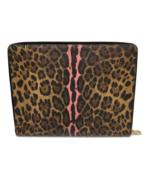 DOLCE & GABBANA（ドルチェ＆ガッバーナ）DOLCE & GABBANA (ドルチェ＆ガッバーナ) クラッチバッグ ベージュの古着・服飾アイテム