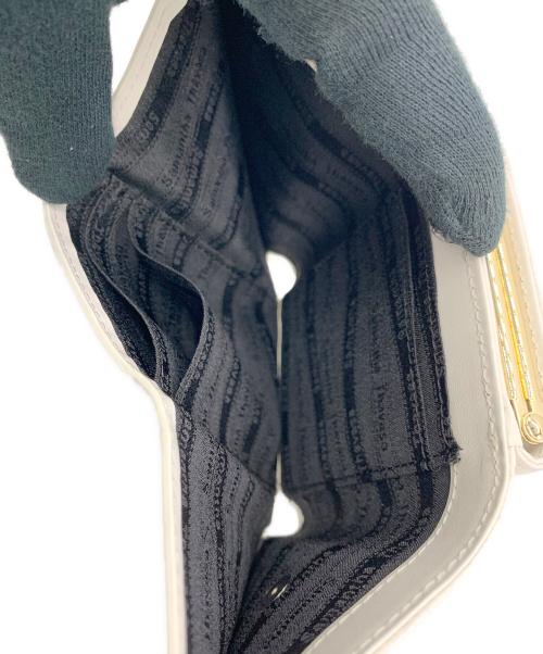 Samantha Thavasa（サマンサタバサ）Samantha Thavasa (サマンサタバサ) エムシュシュⅢ 口金折財布 ブラック×ホワイトの古着・服飾アイテム