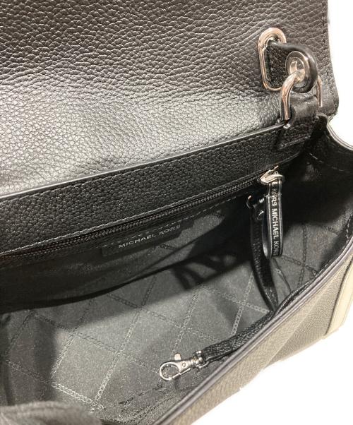 MICHAEL KORS（マイケル・コース）MICHAEL KORS (マイケルコース) 2WAYショルダーバッグ ブラック×ホワイトの古着・服飾アイテム