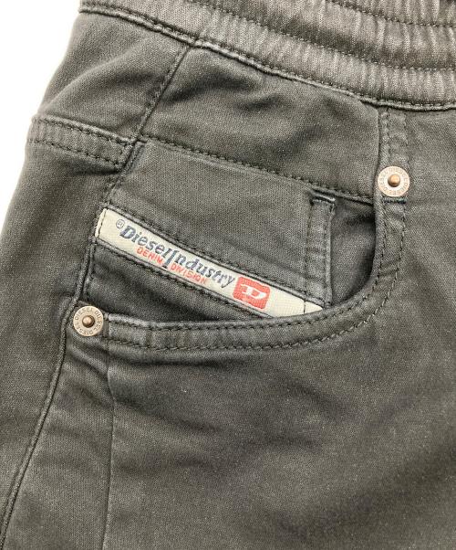 DIESEL（ディーゼル）DIESEL (ディーゼル) イージーパンツ グレー サイズ:23の古着・服飾アイテム