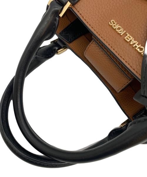 MICHAEL KORS（マイケル・コース）MICHAEL KORS (マイケルコース) ハンドバッグ ブラウンの古着・服飾アイテム