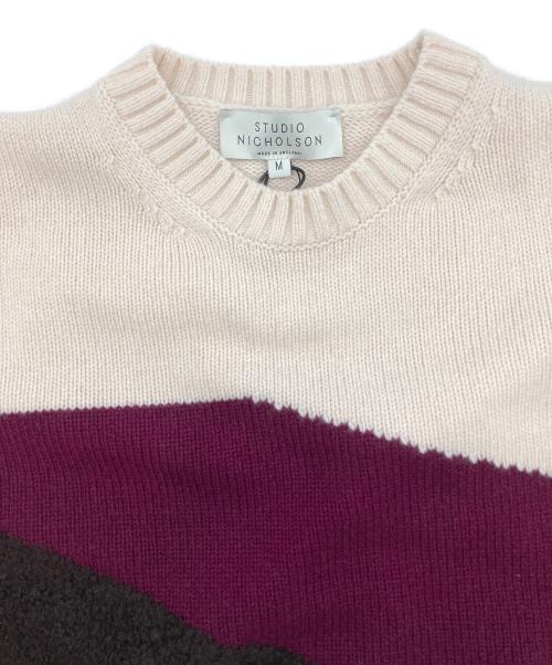 STUDIO NICHOLSON（スタジオ ニコルソン）STUDIO NICHOLSON (スタジオ ニコルソン) 厚手ニット アイボリー×パープル サイズ:M 未使用品の古着・服飾アイテム