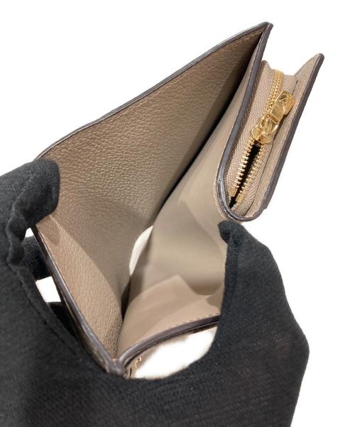 LOUIS VUITTON（ルイ ヴィトン）LOUIS VUITTON (ルイ ヴィトン) ポルトフォイユクレア ベージュの古着・服飾アイテム