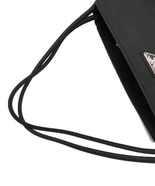 PRADA（プラダ）PRADA (プラダ) ナイロントートバッグ ブラックの古着・服飾アイテム