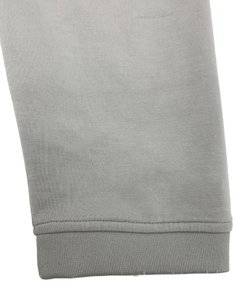 EMPORIO ARMANI（エンポリオアルマーニ）EMPORIO ARMANI (エンポリオアルマーニ) スウェット グレー サイズ:Mの古着・服飾アイテム