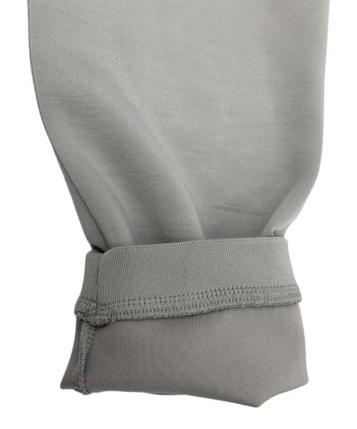 EMPORIO ARMANI（エンポリオアルマーニ）EMPORIO ARMANI (エンポリオアルマーニ) スウェット グレー サイズ:Mの古着・服飾アイテム