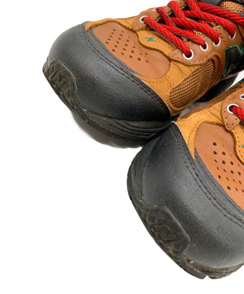 NEW BALANCE（ニューバランス）NEW BALANCE (ニューバランス) スニーカー ブラウン サイズ:US7.5の古着・服飾アイテム