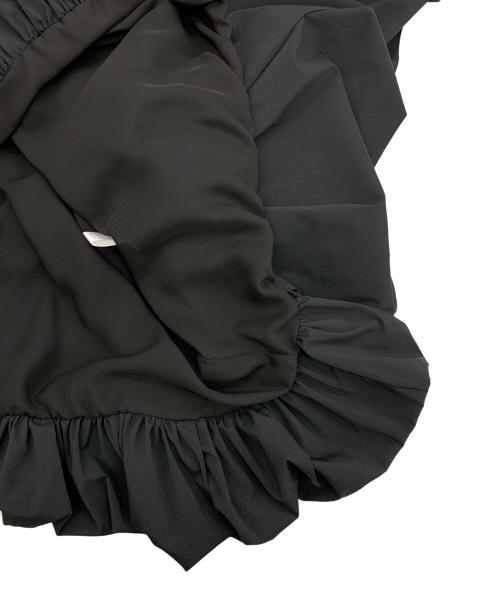 e/rm（イーアールエム）e/rm (イーアールエム) バルーンキャミソールワンピース ブラック サイズ:Fの古着・服飾アイテム