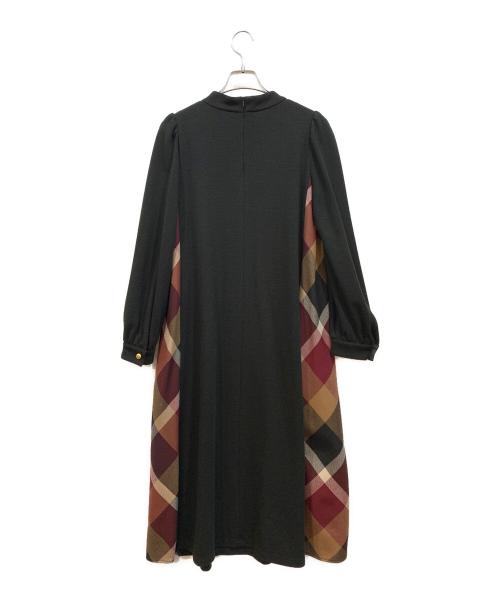 BLUE LABEL CRESTBRIDGE（ブルーレーベルクレストブリッジ）BLUE LABEL CRESTBRIDGE (ブルーレーベルクレストブリッジ) 長袖ワンピース ブラック サイズ:38の古着・服飾アイテム