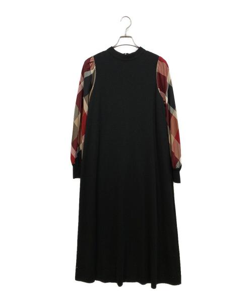 BLUE LABEL CRESTBRIDGE（ブルーレーベルクレストブリッジ）BLUE LABEL CRESTBRIDGE (ブルーレーベルクレストブリッジ) 長袖ワンピース ブラック サイズ:38の古着・服飾アイテム