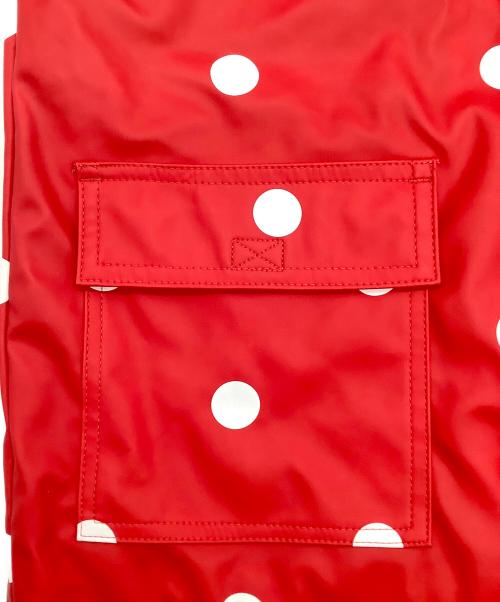 PETIT BATEAU（プチバトー）PETIT BATEAU (プチバトー) ドットプリントヨットパーカー レッド サイズ:128cm 未使用品の古着・服飾アイテム