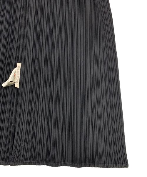 PLEATS PLEASE（プリーツプリーズ）PLEATS PLEASE (プリーツプリーズ) プリーツカーディガン ブラック サイズ:3の古着・服飾アイテム