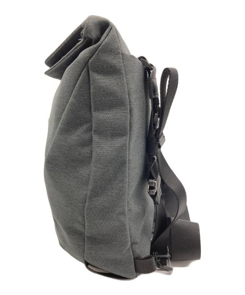 radiant（ラディアント）radiant (ラディアント) スリングバッグ グレーの古着・服飾アイテム