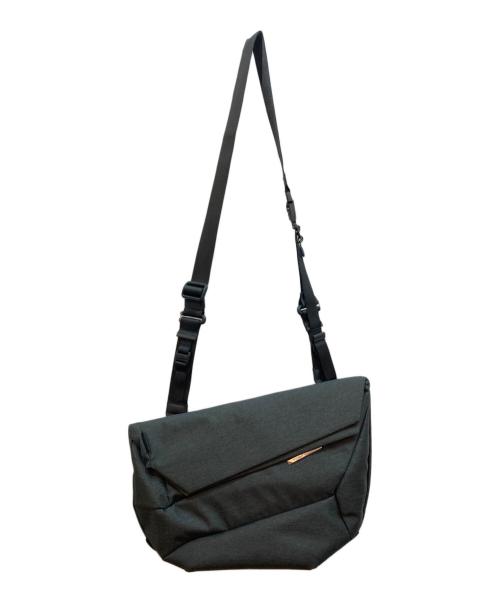 radiant（ラディアント）radiant (ラディアント) スリングバッグ グレーの古着・服飾アイテム