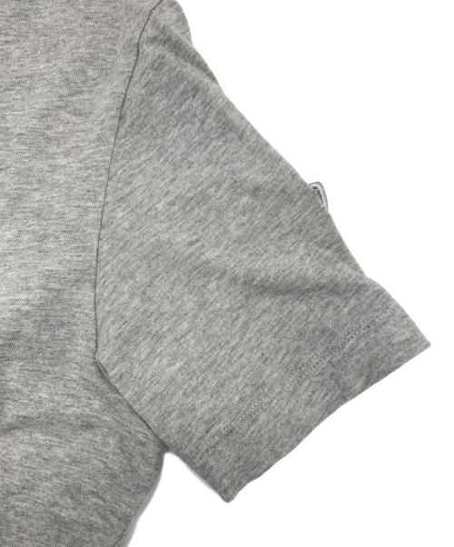 MONCLER（モンクレール）MONCLER (モンクレール) Tシャツ グレー サイズ:Mの古着・服飾アイテム