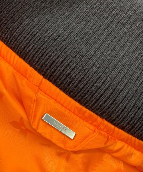 LOUIS VUITTON（ルイ ヴィトン）LOUIS VUITTON (ルイ ヴィトン) リバーシブルボンバージャケット/MA-1ジャケット オレンジ×ブラック サイズ:50の古着・服飾アイテム