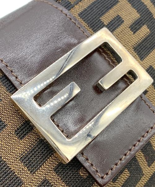 FENDI（フェンディ）FENDI (フェンディ) セミショルダーバッグ ブラウンの古着・服飾アイテム