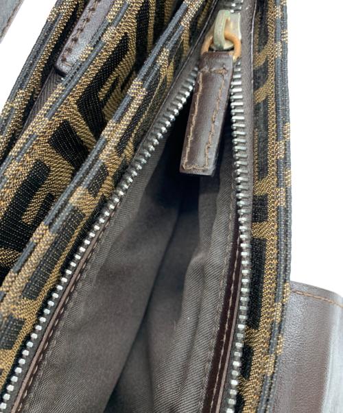 FENDI（フェンディ）FENDI (フェンディ) セミショルダーバッグ ブラウンの古着・服飾アイテム