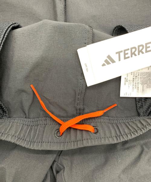 adidas（アディダス）adidas (アディダス) カーゴパンツ ブラック サイズ:2XLの古着・服飾アイテム