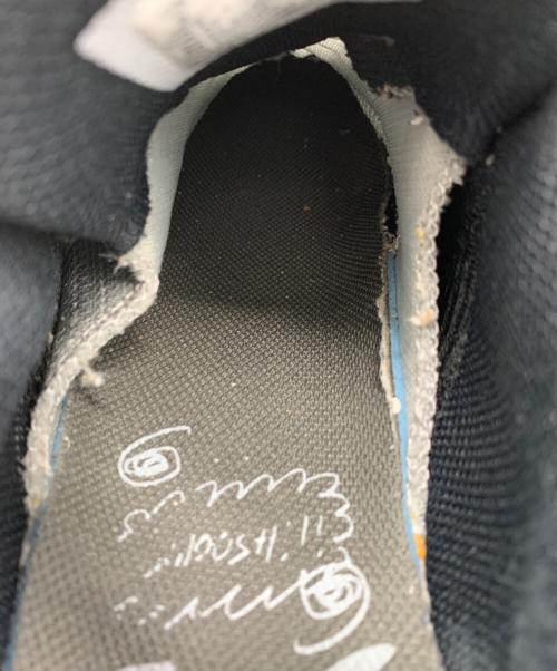 NIKE（ナイキ）NIKE (ナイキ) AIR MAX 95 WOLF GREY/RUGGED ORANGE-BLACK-BLUE TINT / エア マックス 95 エア マックス 95 ウルフグレー ラゲッドオレンジ ライトグレー サイズ:US9の古着・服飾アイテム