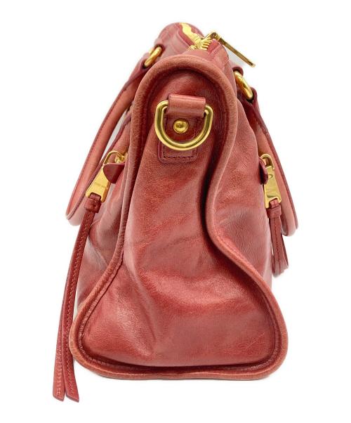 MIU MIU（ミュウミュウ）MIU MIU (ミュウミュウ) 2WAYバッグ レッドの古着・服飾アイテム