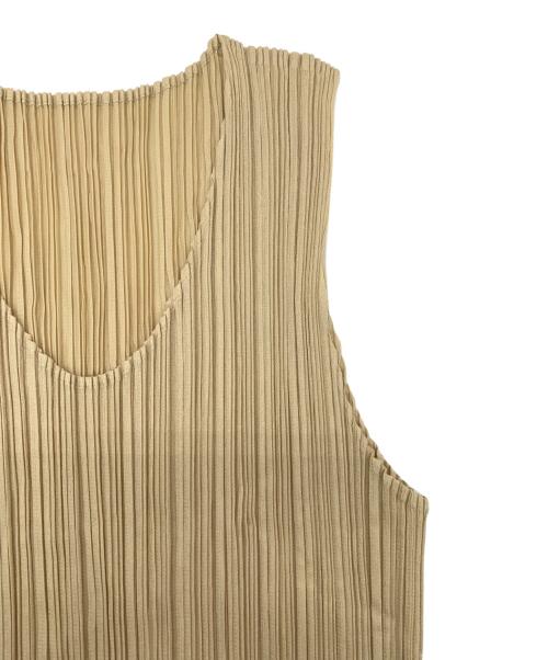 PLEATS PLEASE（プリーツプリーズ）PLEATS PLEASE (プリーツプリーズ) ノースリーブワンピース ベージュ サイズ:3の古着・服飾アイテム