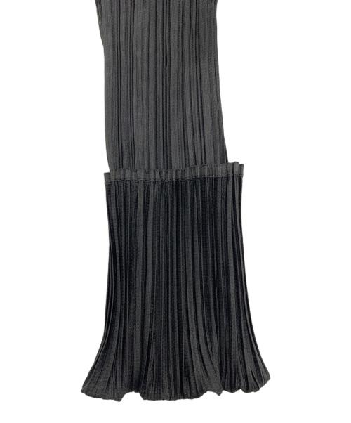 PLEATS PLEASE（プリーツプリーズ）PLEATS PLEASE (プリーツプリーズ) 長袖カットソー ブラック サイズ:3の古着・服飾アイテム