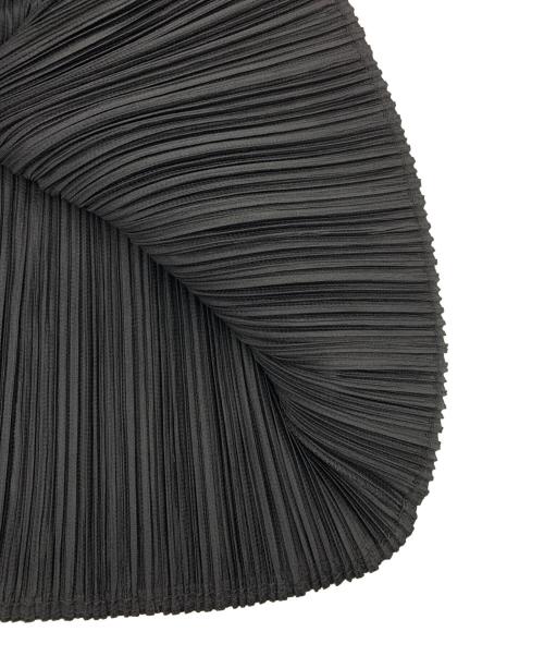 PLEATS PLEASE（プリーツプリーズ）PLEATS PLEASE (プリーツプリーズ) 長袖カットソー ブラック サイズ:3の古着・服飾アイテム