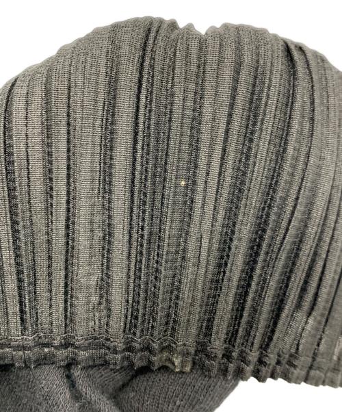 PLEATS PLEASE（プリーツプリーズ）PLEATS PLEASE (プリーツプリーズ) 長袖カットソー ブラック サイズ:3の古着・服飾アイテム