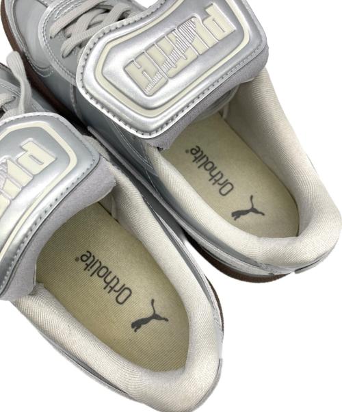 PUMA（プーマ）PUMA (プーマ) emmi (エミ) ALERMO PREMIUM シルバー サイズ:US5.5の古着・服飾アイテム