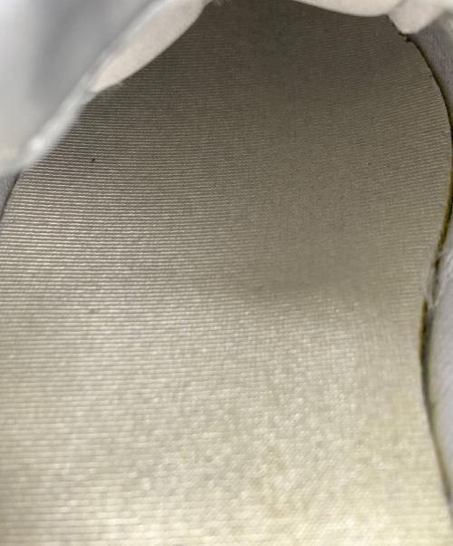 PUMA（プーマ）PUMA (プーマ) emmi (エミ) ALERMO PREMIUM シルバー サイズ:US5.5の古着・服飾アイテム