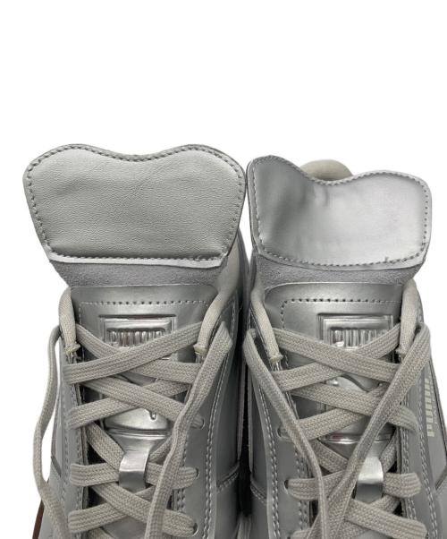 PUMA（プーマ）PUMA (プーマ) emmi (エミ) ALERMO PREMIUM シルバー サイズ:US5.5の古着・服飾アイテム