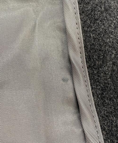 Yves Saint Laurent（イヴサンローラン）Yves Saint Laurent (イヴサンローラン) ウールコート ブラック サイズ:C94-W82-T175の古着・服飾アイテム