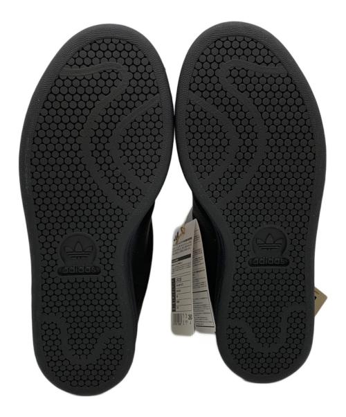 adidas（アディダス）adidas (アディダス) ローカットスニーカー ブラック サイズ:US8の古着・服飾アイテム