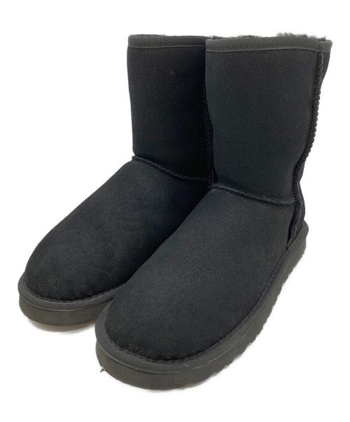 UGG（アグ）UGG (アグ) CLASSIC SHORT ブラック サイズ:USA8の古着・服飾アイテム