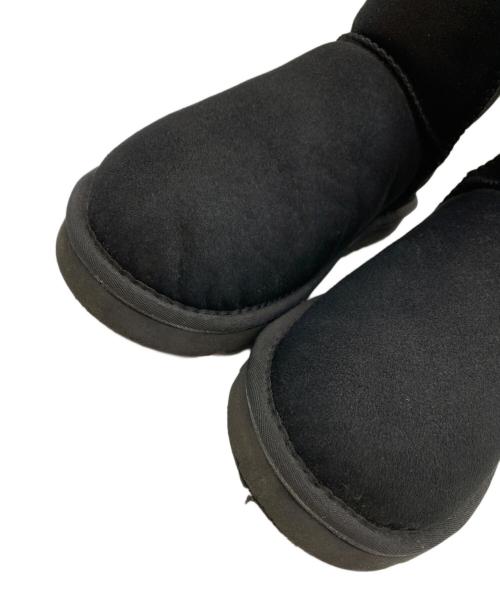 UGG（アグ）UGG (アグ) CLASSIC SHORT ブラック サイズ:USA8の古着・服飾アイテム