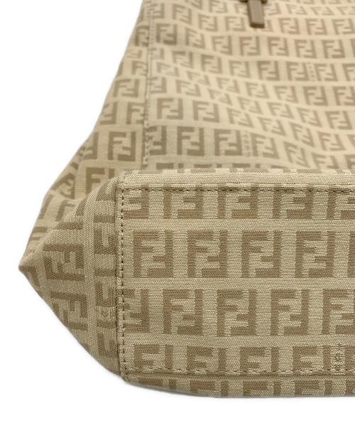 FENDI（フェンディ）FENDI (フェンディ) ハンドバッグ ベージュの古着・服飾アイテム