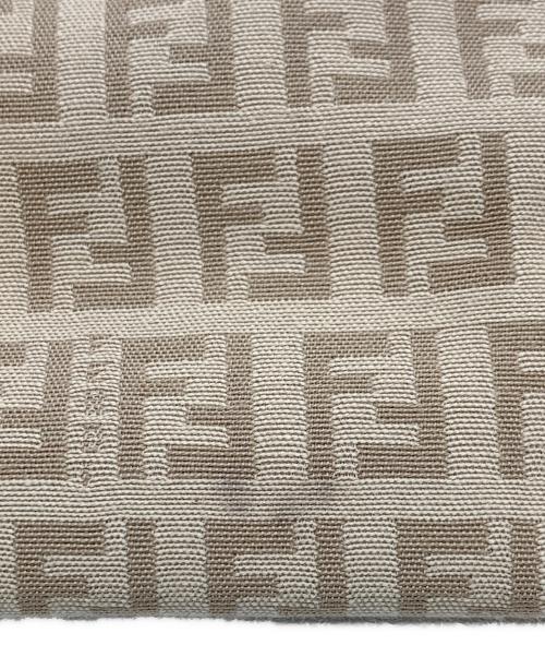 FENDI（フェンディ）FENDI (フェンディ) ハンドバッグ ベージュの古着・服飾アイテム