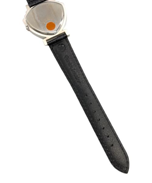 BUGS BUNNY（バッグスバニー）BUGS BUNNY (バッグスバニー) BUGS BUNNY 腕時計の古着・服飾アイテム