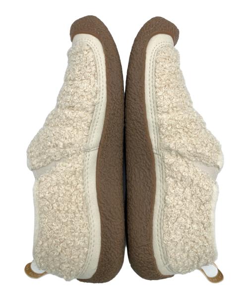 KEEN（キーン）KEEN (キーン) スリッポン アイボリー サイズ:US7.5の古着・服飾アイテム