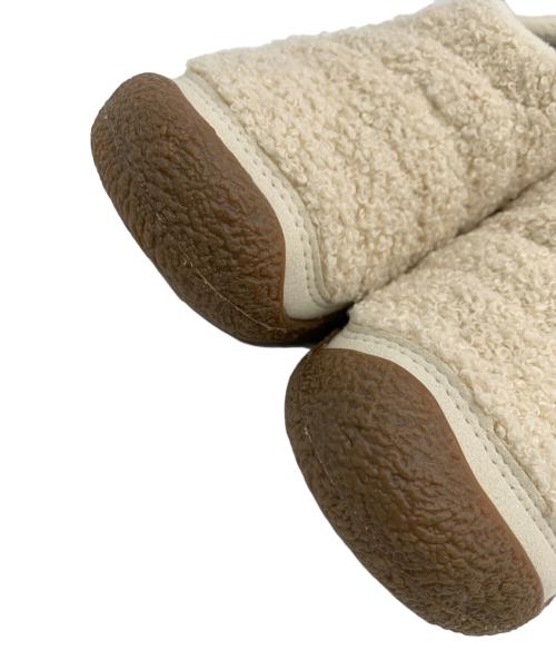 KEEN（キーン）KEEN (キーン) スリッポン アイボリー サイズ:US7.5の古着・服飾アイテム