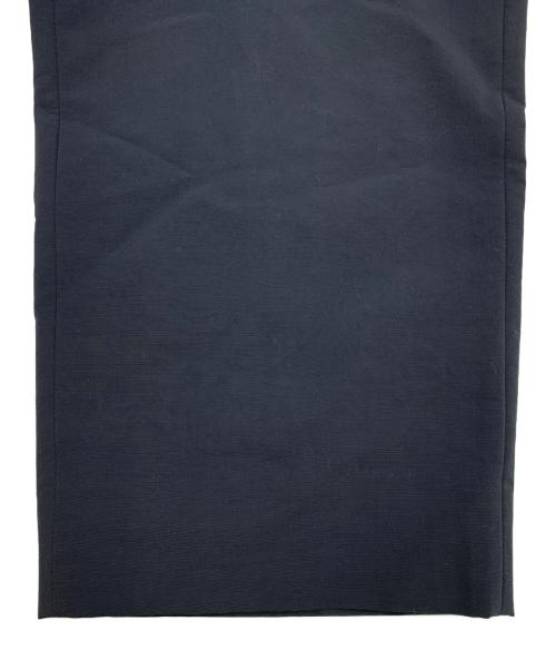 BEAUTY&YOUTH UNITED ARROWS（ビューティーアンドユースユナイテッドアローズ）BEAUTY&YOUTH UNITED ARROWS (ビューティーアンドユースユナイテッドアローズ) スパイバー 1プリーツ テーパード パンツ ブラック サイズ:Lの古着・服飾アイテム