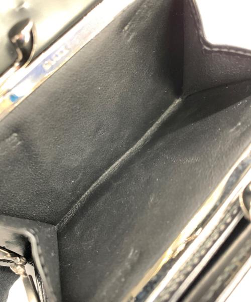 GUCCI（グッチ）GUCCI (グッチ) 3つ折り財布 ブラックの古着・服飾アイテム