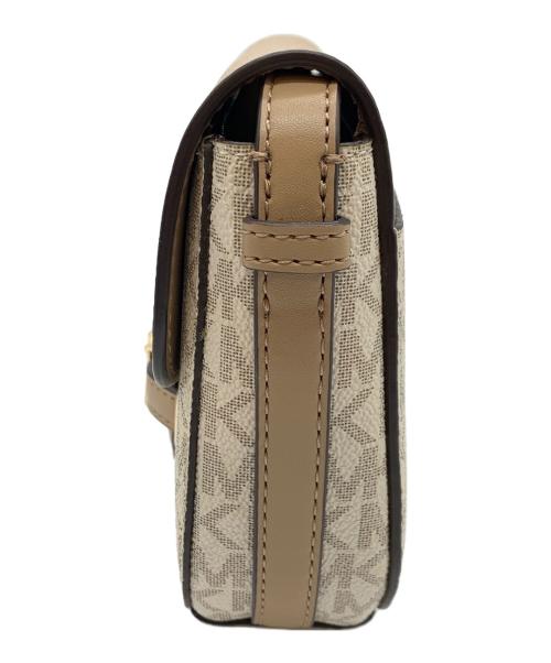 MICHAEL KORS（マイケル・コース）MICHAEL KORS (マイケル・コース) サドルクロスボディスモール ホワイトの古着・服飾アイテム