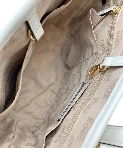 MICHAEL KORS（マイケル・コース）MICHAEL KORS (マイケル・コース) 2WAYバッグ ホワイトの古着・服飾アイテム