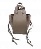 LOEWEロエベ）の古着「ハンモック ドローストリングス ミニ」｜ベージュ