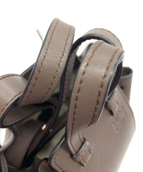 LOEWE（ロエベ）LOEWE (ロエベ) ハンモック ドローストリングス ミニ ベージュの古着・服飾アイテム